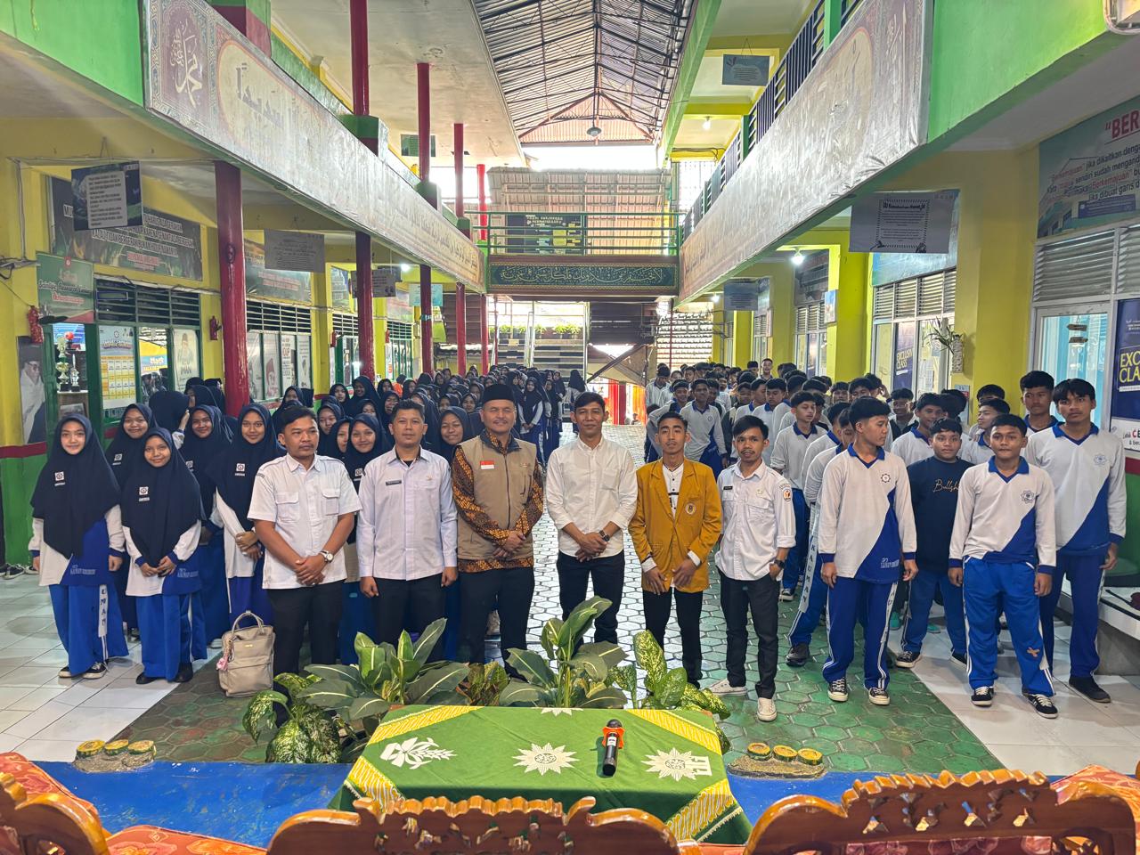  Badan Pengawas Pemilihan Umum (Bawaslu) Kota Padang Panjang menggelar Diskusi Konsolidasi Demokrasi di Kompleks Pendidikan Kauman Muhammadiyah pada Rabu (11/02) Oleh Bawaslu Kota Padang Panjang di Kauman Muhammadiyah