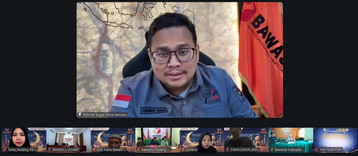 Ketua Bawaslu RI saat menjadi narasumber utama ngabuburit pengawasan , Senin (02/3)