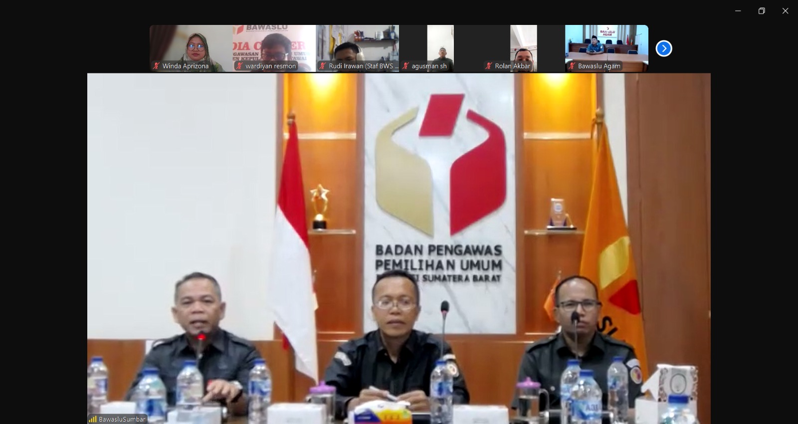 Rapat Koordinasi (Rakor) Strategis yang diselenggarakan oleh Bawaslu Provinsi Sumatera Barat pada Selasa (07/04/2026).