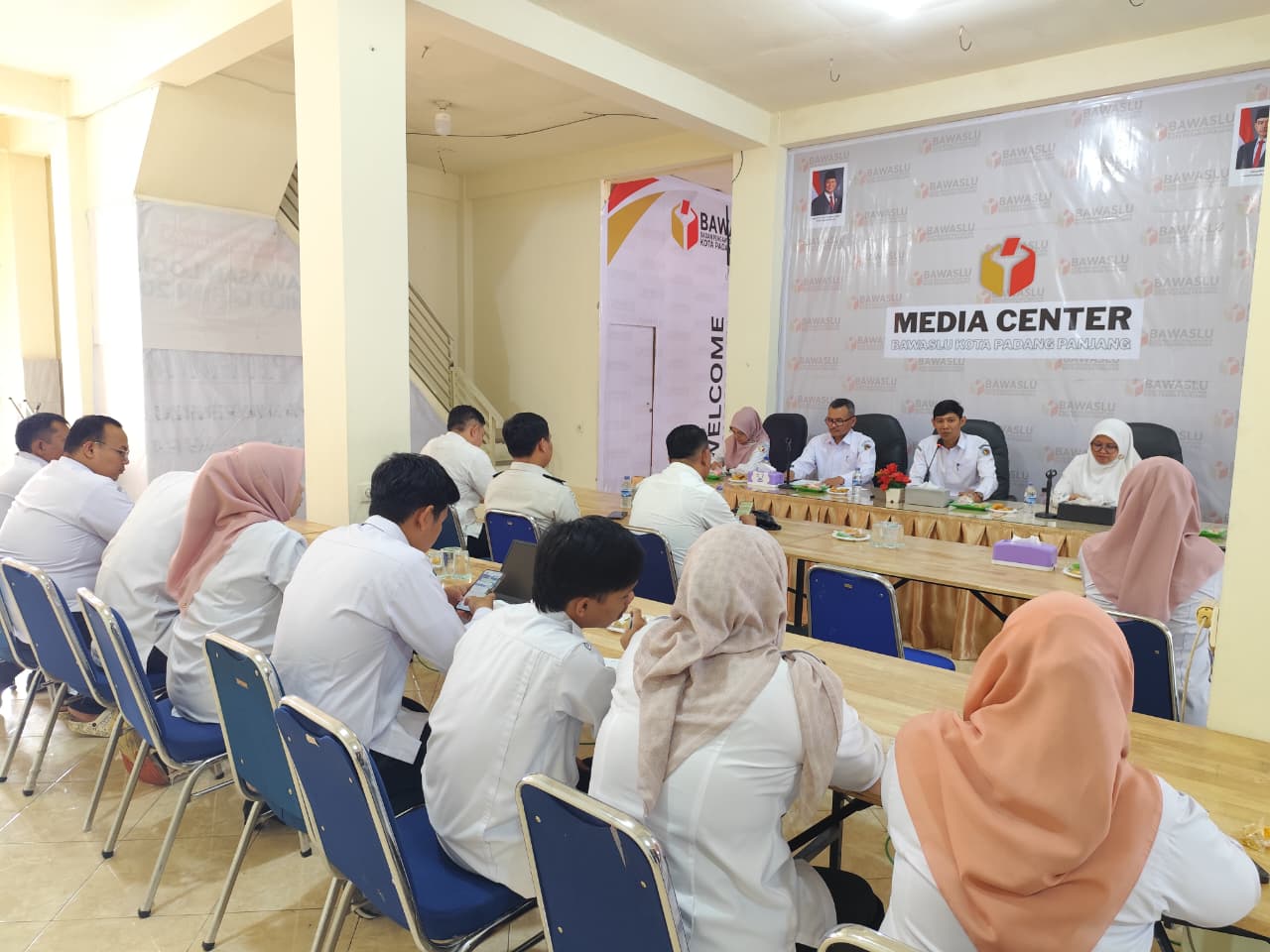Rapat Koordinasi (Rakor) bertajuk “Evaluasi Pengawasan Pemutakhiran Data Pemilih Berkelanjutan (PDPB) Bersama Stakeholder” pada Rabu (15/04/2026). 