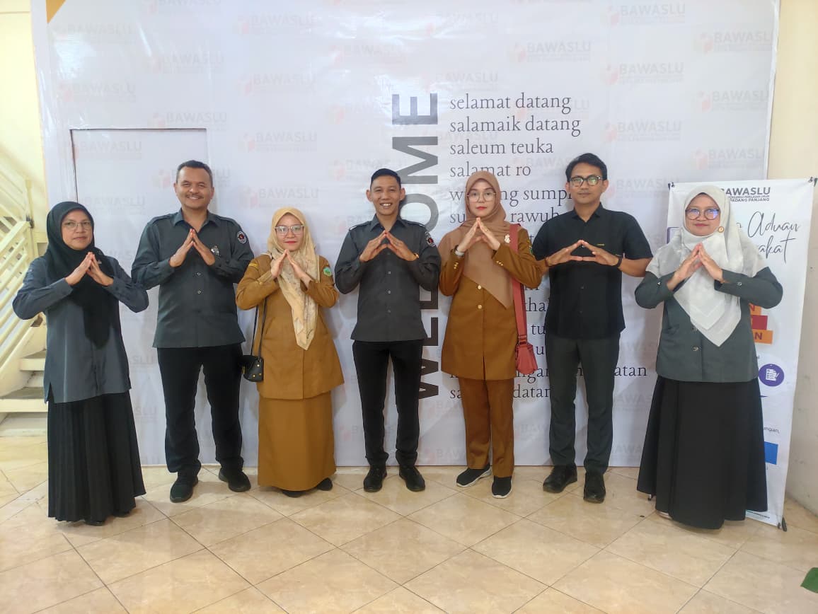 Bawaslu Kota Padang Panjang menggelar rapat koordinasi strategis yang memfokuskan pada penguatan tata kelola kearsipan dan kelembagaan. 