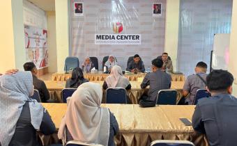  Rapat evaluasi internal pada awal tahun 2026 sebagai wujud komitmen dalam menjaga integritas dan etos kerja.