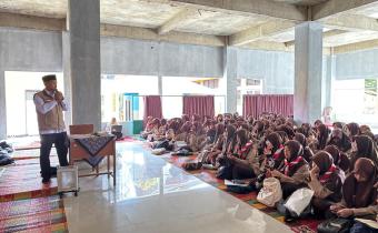 Sosialisasi Pengawasan Partisipatif di SMA Negeri 2 Padang Panjang