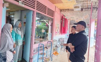 Anggota Bawaslu Kota Padang Panjang, Agus Salim, bersama jajaran staf sekretariat melakukan kunjungan koordinasi ke sejumlah Sekolah Luar Biasa (SLB) di Kota Padang Panjang pada Selasa (02/06/2026).