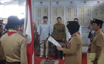  Ketua Bawaslu Kota Padang Panjang, Hidayatul Fajri, menghadiri acara Pelantikan dan Pengukuhan Kepengurusan Satuan Karya (Saka) Pramuka Rintisan Yogaswara Tingkat Kota Padang Panjang yang berlangsung di Aula Kantor KPU Kota Padang Panjang pada Senin (15/09/2026).