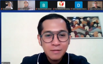 Staf Kehumasan Bawaslu Kota Padang Panjang mengikuti kegiatan pelatihan Humas Upgrade Series #2 bertajuk "Desain Kreatif, Informasi Efektif" yang diselenggarakan oleh Bawaslu RI.