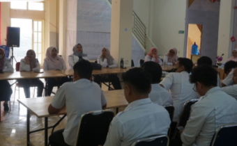 Sekretariat Bawaslu kota Padang Panjang melaksanakan rapat evaluasi bulanan sebagai bagian dari upaya meningkatkan kedisiplinan, kinerja, serta soliditas jajaran sekretariat.